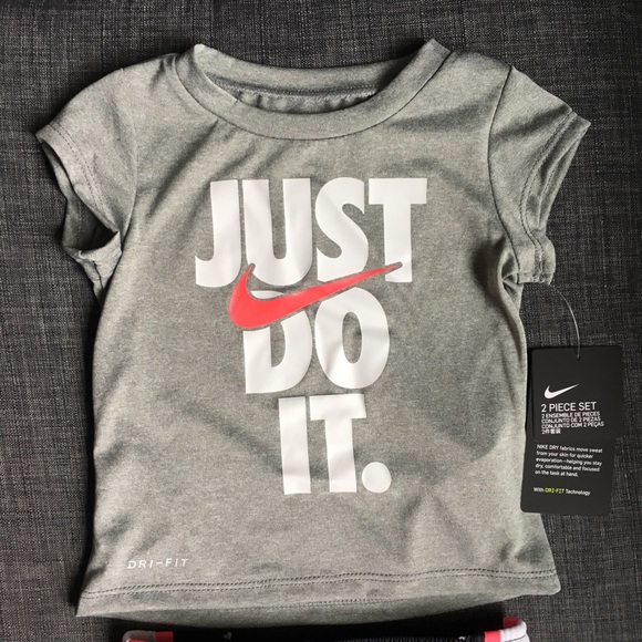 Nike Toddler Girl Set - Picture 3 of 6